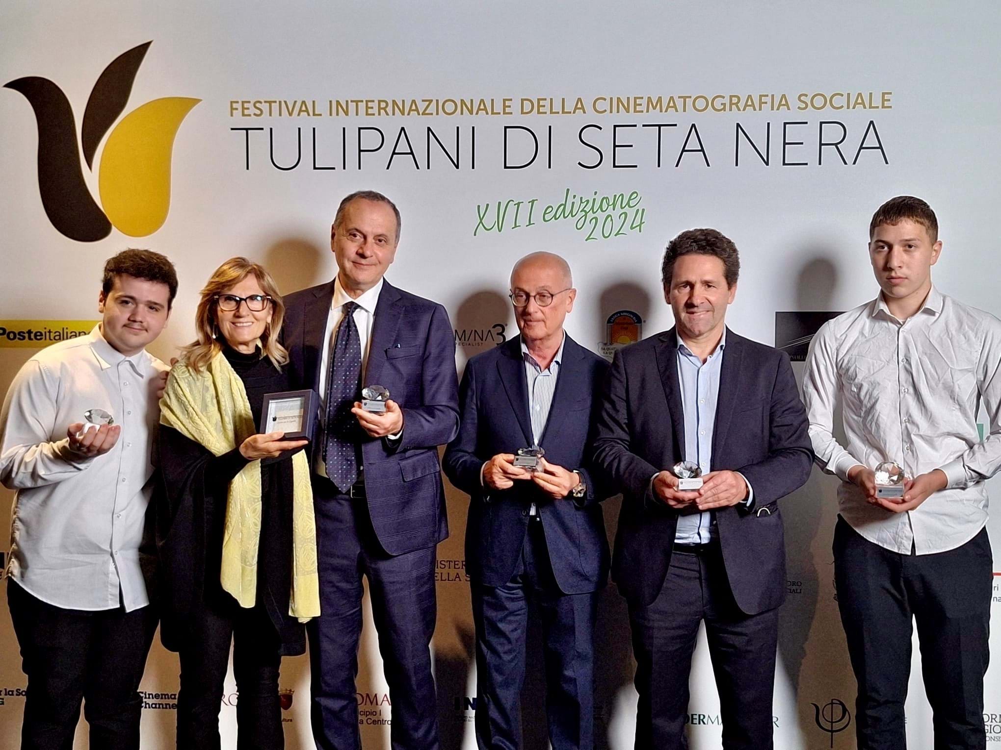 Progetto di alternanza scuola-lavoro con i ragazzi di Caivano: FIGC premiata al Festival 'Tulipani di Seta Nera'