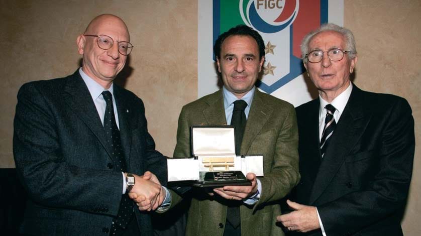 La Panchina d’oro è di Cesare Prandelli: l’allenatore della Fiorentina votato quale miglior tecnico della Serie A 2005/2006
