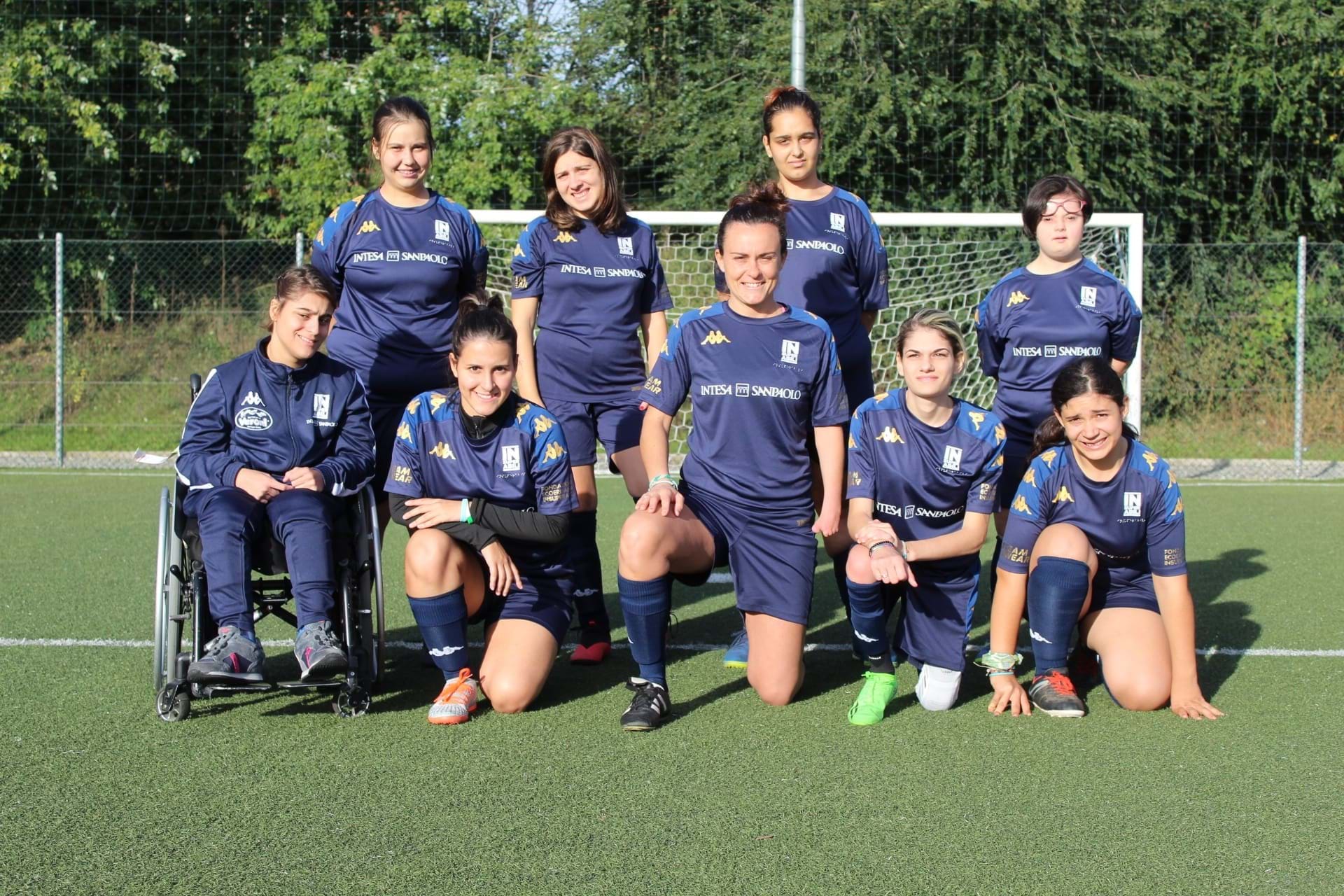Le 'Insuperabili Women', prima squadra tutta al femminile della DCPS: 