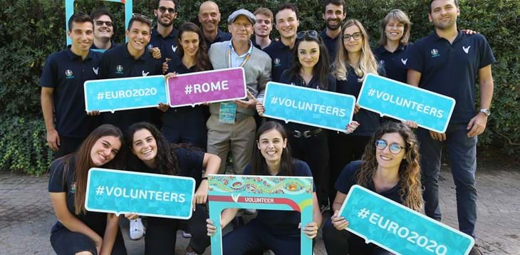 Il saluto di Vialli ai Volontari: “Ricordatevi che sulla vostra maglietta c’è scritta la parola Italia”