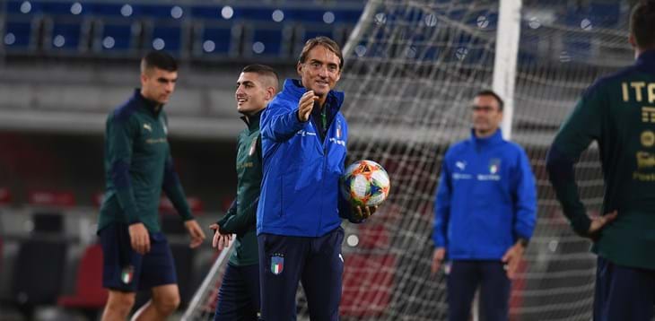 Mancini looking for ninth win in a row: “I'll rotate but won't change everything”
