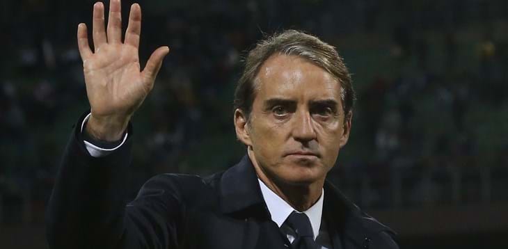 Mancini with a message for young people: “Train hard and live like athletes”