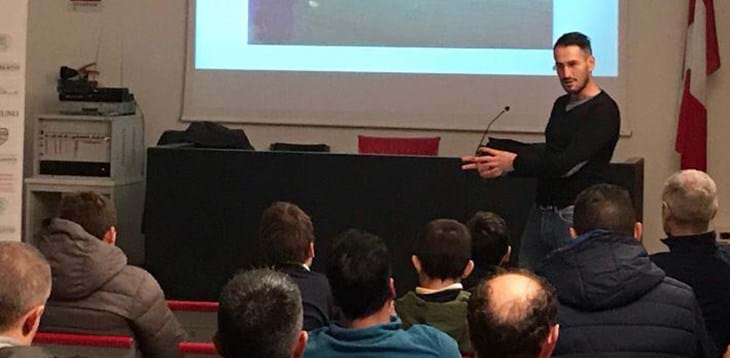 Tanta partecipazione all'incontro di Tolentino con la società Cantine Riunite