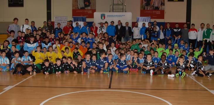 Grande festa per Natale a Scuola Calcio Elite 2019