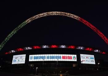 Wembley’s arch lights up with Italy’s colours. Gravina: “Thank you to the English Federation”