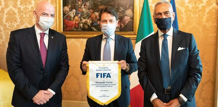 Infantino at the FIGC's headquarters: “The whole world is filled with admiration for how Italy responded”