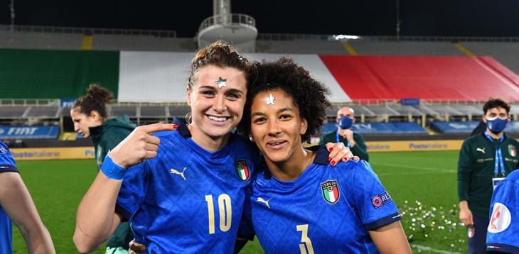 Cristiana Girelli ospite al Festival di Sanremo: l’attaccante della Nazionale scelta per rappresentare il calcio femminile