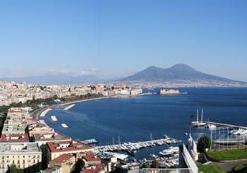 Napoli, sirena del Mediterraneo