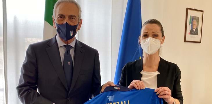 Incontro Gravina-Vezzali: “Colloquio costruttivo, il calcio può essere da traino per tutto lo sport”