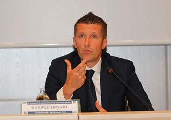 Daniele Orsato selected as one of 18 European Championship referees