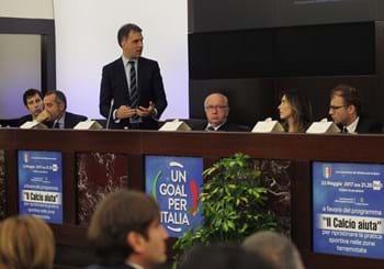 “Il Calcio aiuta” per le popolazioni terremotate. Tavecchio: “FIGC sempre presente”