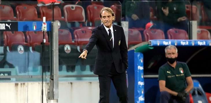 Mancini and his 26-man squad list: “I still have a few doubts.”