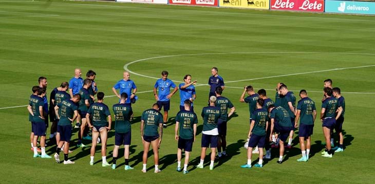 Ahead of going to Bologna, Stefano Sensi felt a muscular problem in Azzurri training