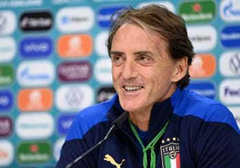 Mancini: "Ci restano gli ultimi 90 minuti per divertirci, speriamo di sentire i nostri tifosi a fine partita"