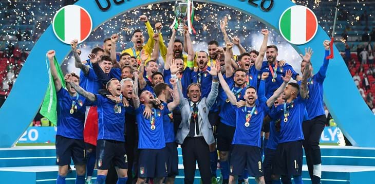 Donnarumma, Bonucci, Spinazzola, Jorginho, Chiesa: five Azzurri in UEFA's Team of the Tournament