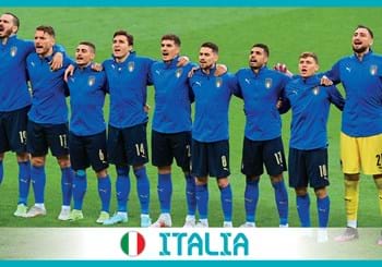 Panini lancia il poster celebrativo con le figurine dell'Italia Campione d'Europa