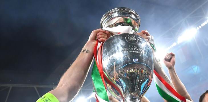 Da Coverciano al Museo del Vetro, ad Empoli arriva la Coppa Europa vinta dagli Azzurri del ct Mancini