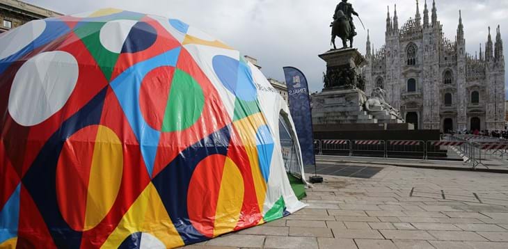 Nations League a Milano, in Piazza Duomo il trofeo e le maglie dei protagonisti delle finali