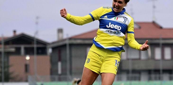 La Juventus batte il Sassuolo e allunga in vetta, prima vittoria della Lazio, 3-1 della Fiorentina