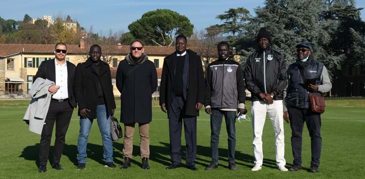 Una delegazione del Sud Sudan in visita a Coverciano. Il presidente della federazione africana: “Un onore e un privilegio”