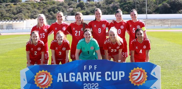 The Danes withdraw from the Algarve Cup following three positive Covid tests. The tournament format has changed