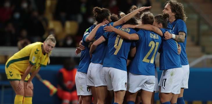 Qualificazioni mondiali: sinfonia azzurra a Parma, Lituania battuta 7-0. Bertolini: “Ora tre punti con la Svizzera”