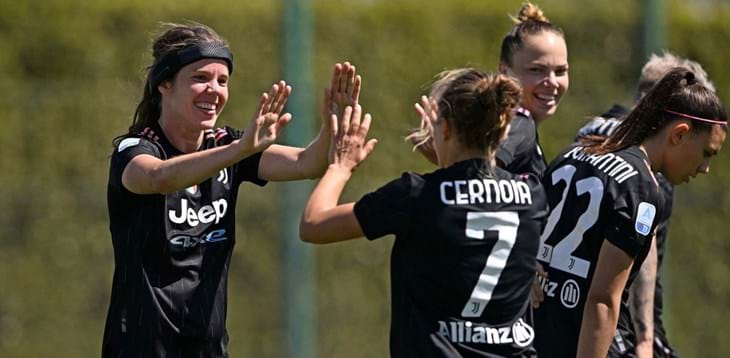 Manita Juve alla Lazio, biancocelesti in B, goleada del Milan, pari tra Sassuolo e Napoli