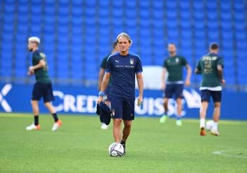 Mancini to assess two groups of players at Coverciano