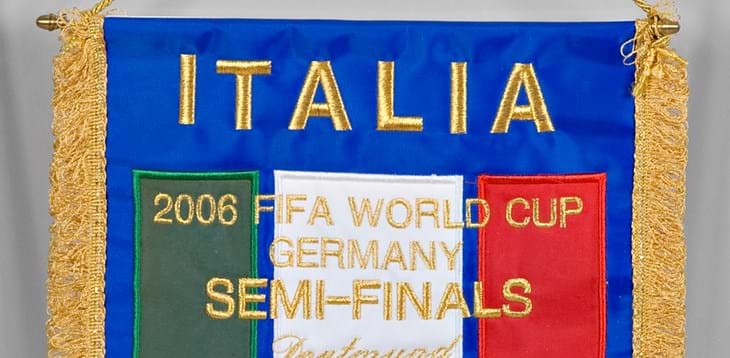Germania-Italia, un grande ‘classico’ del calcio mondiale: il gagliardetto del 2006 al Museo del Calcio