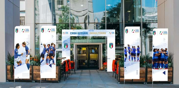 An appointment at “Casa Azzurri Inghilterra”, a meeting point for fans and sponsors following the Azzurre at Euro 2022