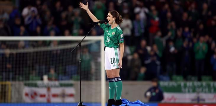 Italia-Inghilterra, sarà la soprano Carly Paoli a eseguire gli inni nazionali prima della partita