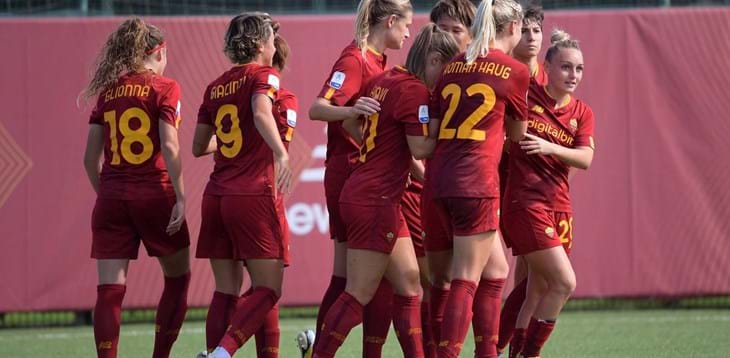Roma e Juventus battono 5-0 e 3-0 Parma e Pomigliano, giallorosse di nuovo seconde con la Viola