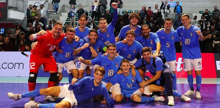 Qualificazioni Mondiali, gli Azzurri battono 6-1 la Svezia e salgono in testa al girone