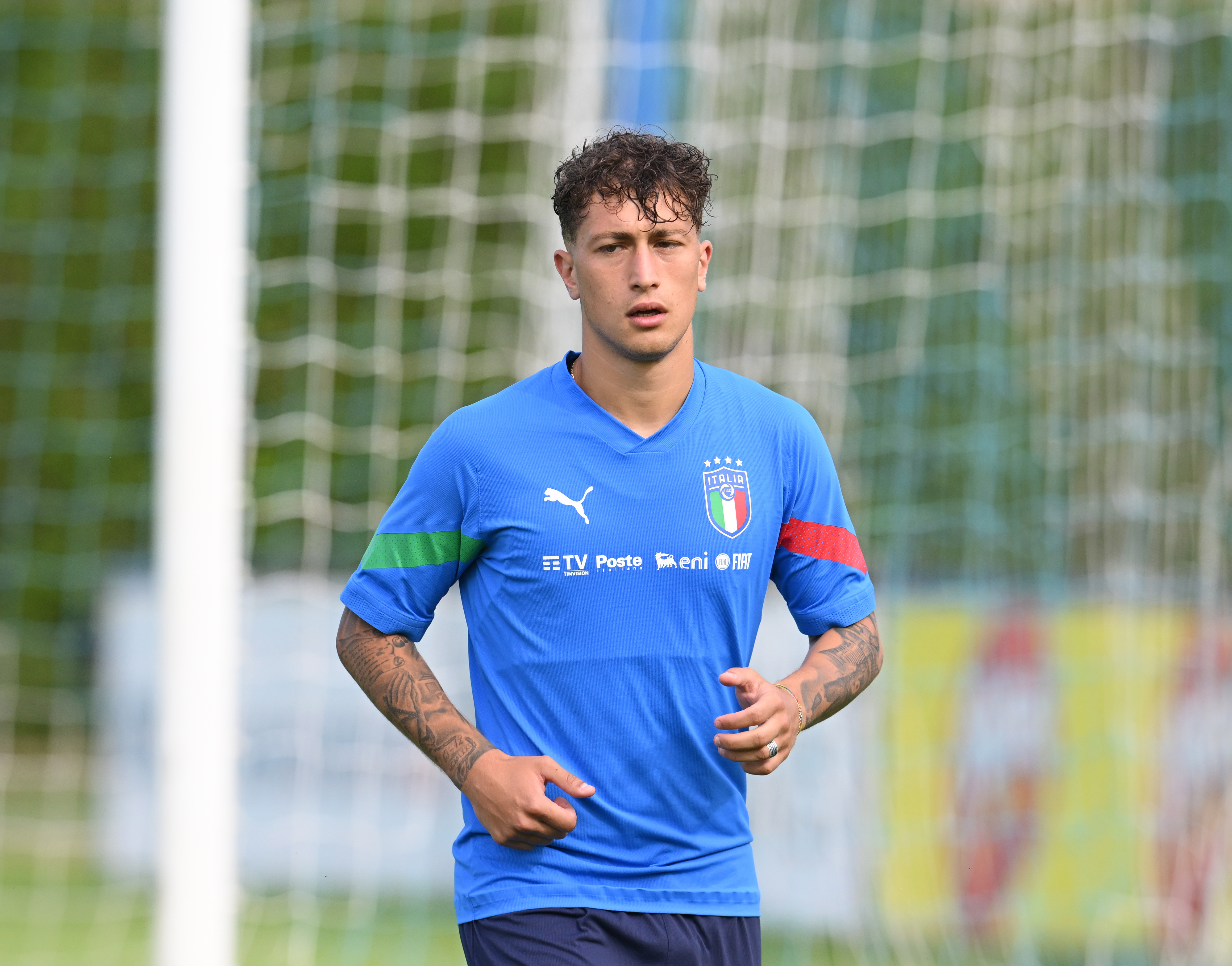 Esposito and his love for the Italy shirt: “It's the best jersey