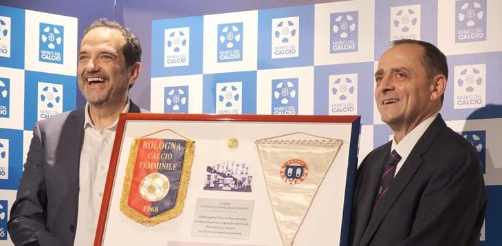 Bologna Calcio Femminile e il trofeo internazionale vinto nel ’68: consegnati i cimeli al Museo