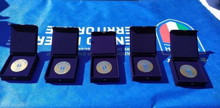 Le date di consegna dei medaglioni alle Scuole Calcio Elite e alle Scuole Calcio Riconosciute della stagione 2021/22