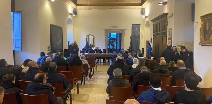 Latiano, conclusa la cerimonia di consegna targhe alle Scuole di Calcio e alle Scuole di Calcio Élite delle Delegazioni di Brindisi, Lecce, Maglie e Taranto