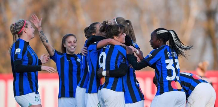 Il derby di Milano va all'Inter: poker nerazzurro. Doppietta di Kajan e la Fiorentina batte Pomigliano