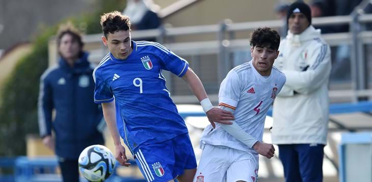 A Clairefontaine non basta il rigore di Ravaglioli: Azzurrini battuti 2-1 dalla Francia. Giovedì il secondo test