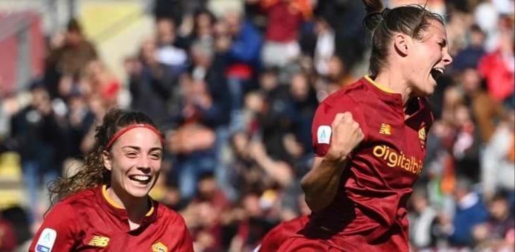 Tris Roma e Milan ko: le giallorosse tornano a +8 sulla Juve. Como, vittoria e sorpasso sul Parma