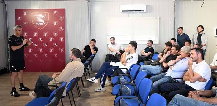Gli allievi del Master UEFA Pro a lezione da Paulo Sousa: due giorni di stage alla Salernitana