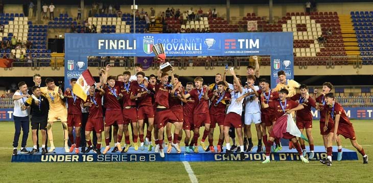 Under 16 Serie A e B, Roma ancora campione nel segno della tradizione: 3-2 alla Fiorentina. Decisivo Arduini, nipote di De Sisti