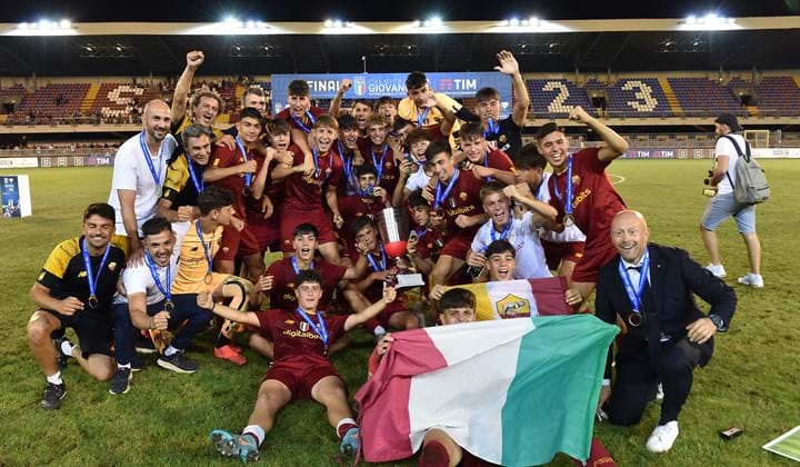 Under 16 A e B, la Roma vince lo scudetto: 3-2 alla Fiorentina in finale