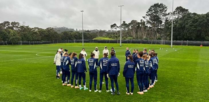 Grande accoglienza ad Auckland per le Azzurre. Nel pomeriggio primo allenamento allo Shepherds Park