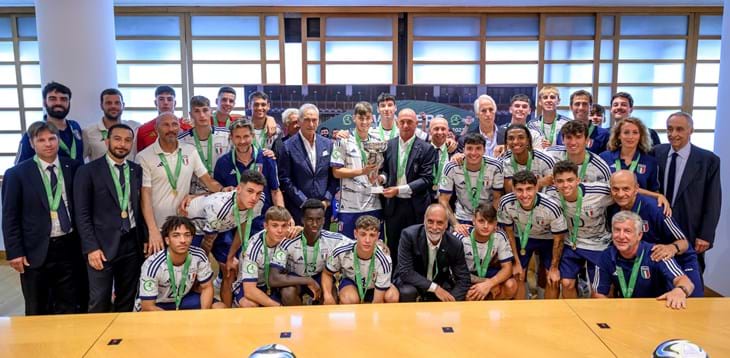 I campioni d'Europa ricevuti nella sede della FIGC. Gravina: