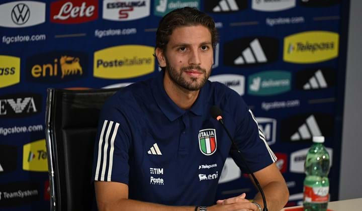Locatelli ritrova la maglia azzurra: la conferenza stampa a Coverciano