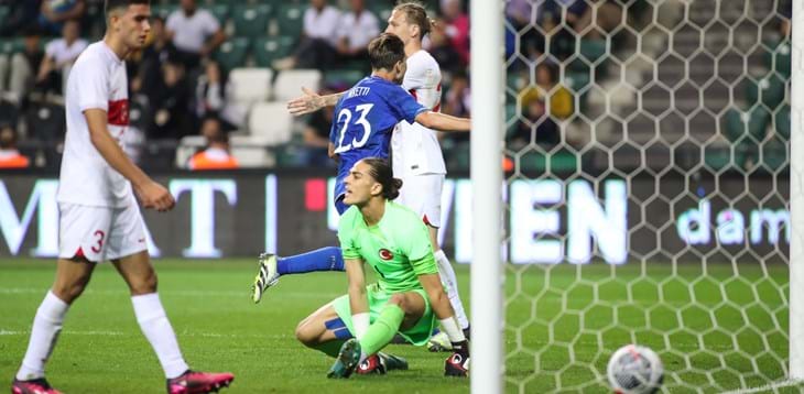 L'Italia sbanca Kocaeli: apre Miretti, chiude Nasti, 2-0 alla Turchia e prima vittoria nel girone di qualificazione all'Europeo