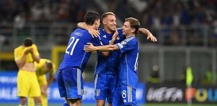 San Siro fa festa con gli Azzurri, una doppietta di Frattesi regala all’Italia tre punti d’oro nella corsa all’Europeo