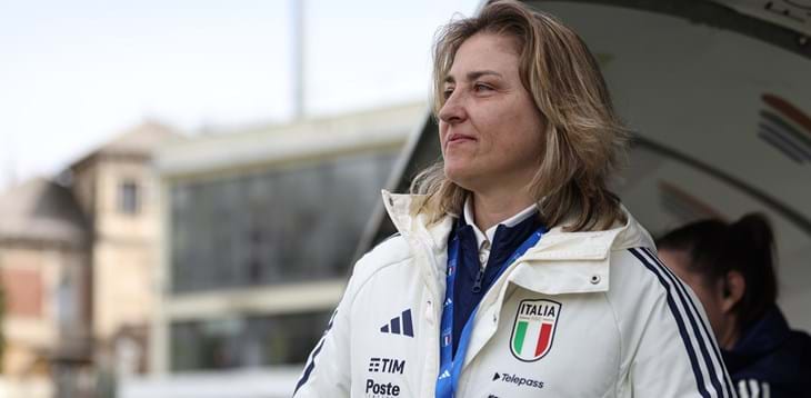 La nuova stagione parte con il doppio test a Tirrenia contro il Belgio: confermata Mazzantini in panchina, 25 convocate