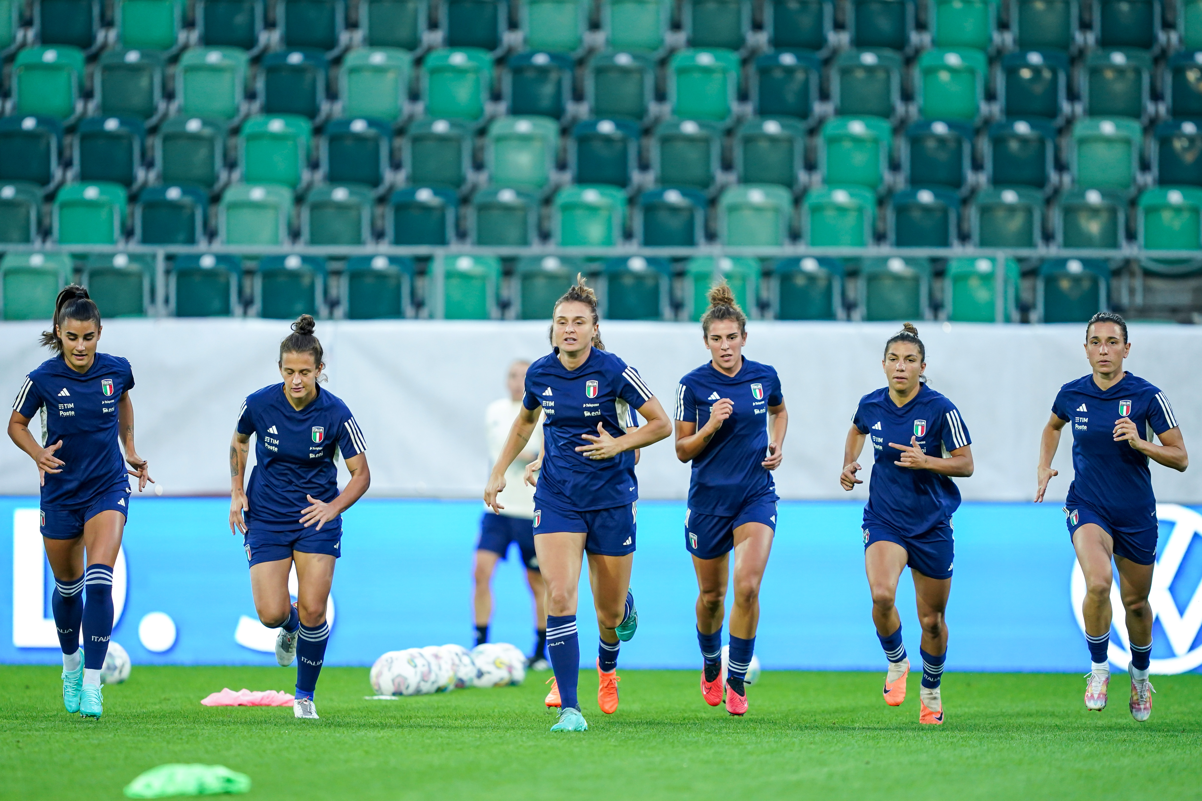 Lega Nazionale B femminile, impresa casalinga del Lugano nel nono e  penultimo appuntamento ufficiale dell'anno solareIl sito  ticinese di calcio svizzero e regionaleLega Nazionale B femminile, impresa  casalinga del Lugano nel nono